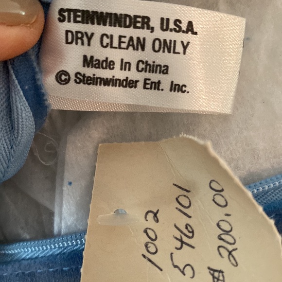 Decorative pillow - Picture 5 of 5